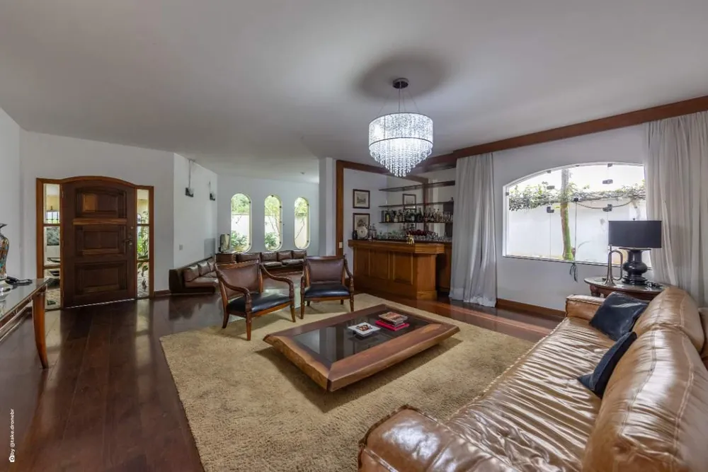 Casa, 4 quartos, 497 m² - Foto 1