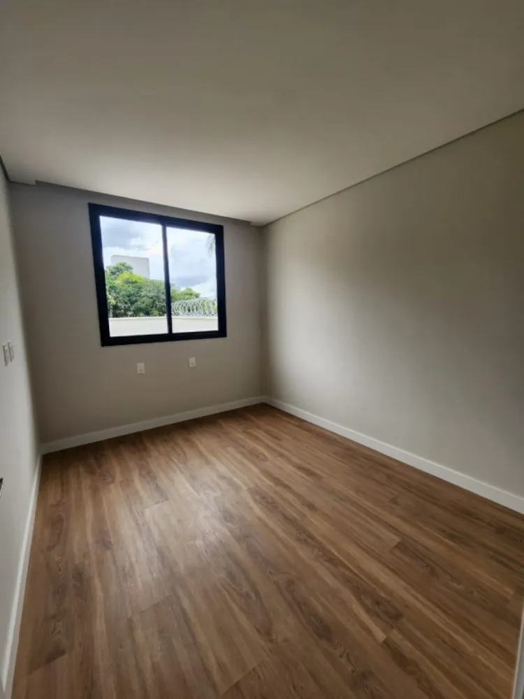 Casa, 3 quartos, 230 m² - Foto 13