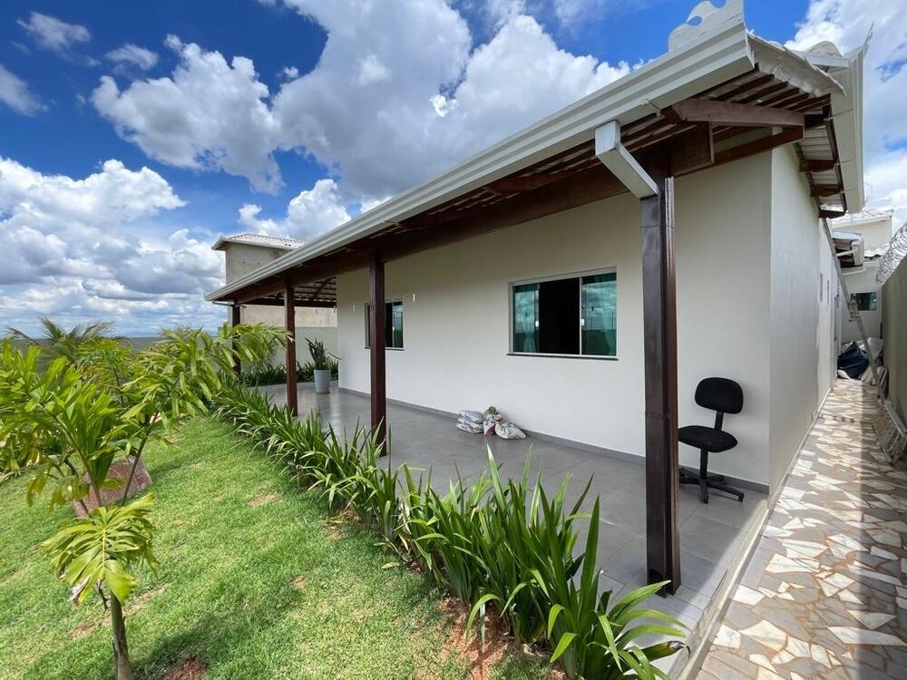 Sítio à venda com 3 quartos, 150m² - Foto 2