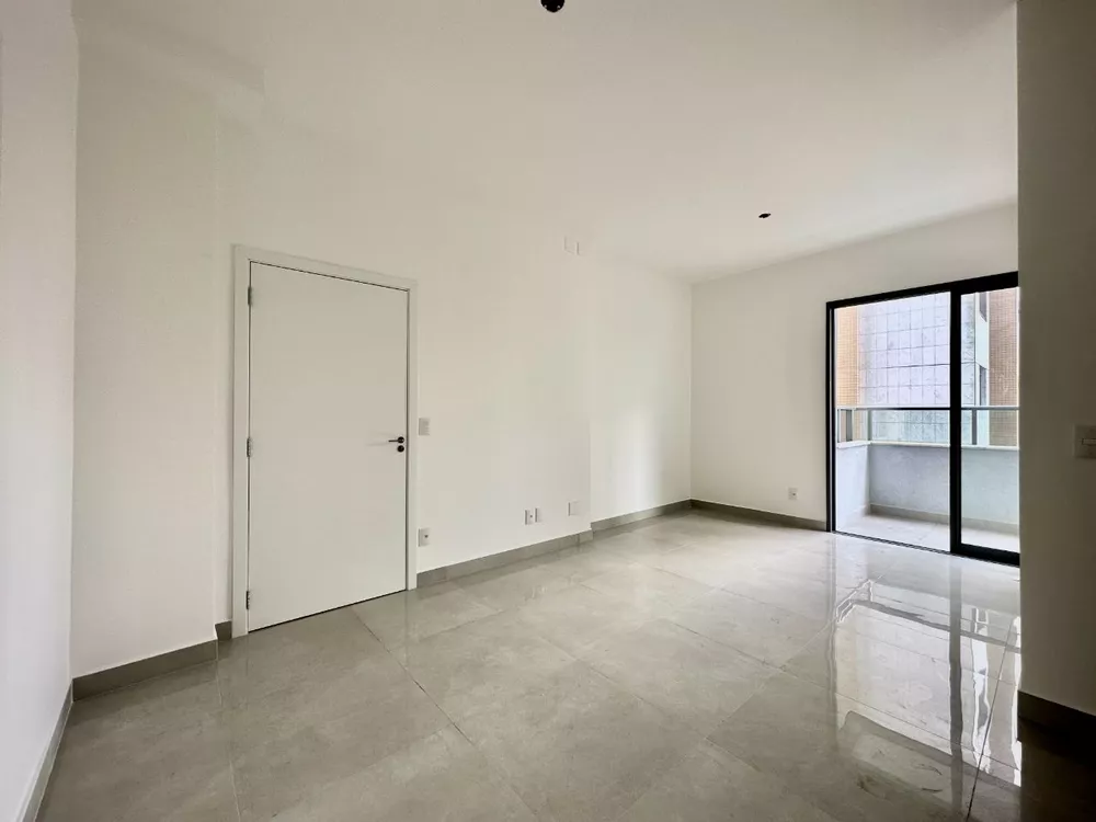 Apartamento à venda com 3 quartos, 89m² - Foto 4