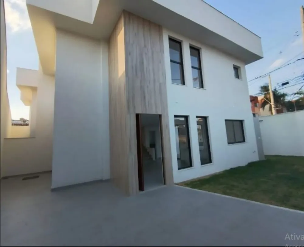 Casa, 3 quartos, 136 m² - Foto 1