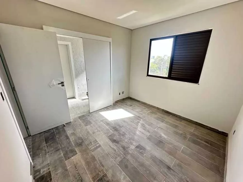 Apartamento à venda com 4 quartos, 147m² - Foto 14