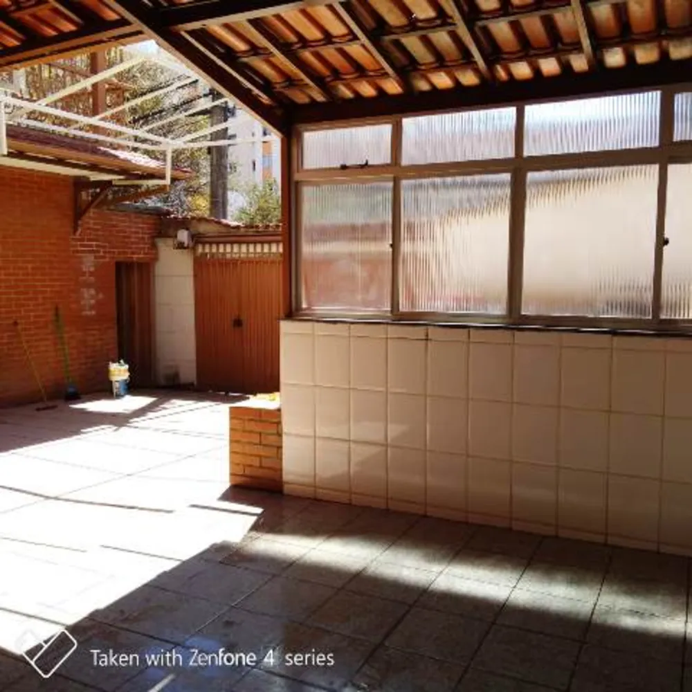 Casa, 5 quartos, 262 m² - Foto 2