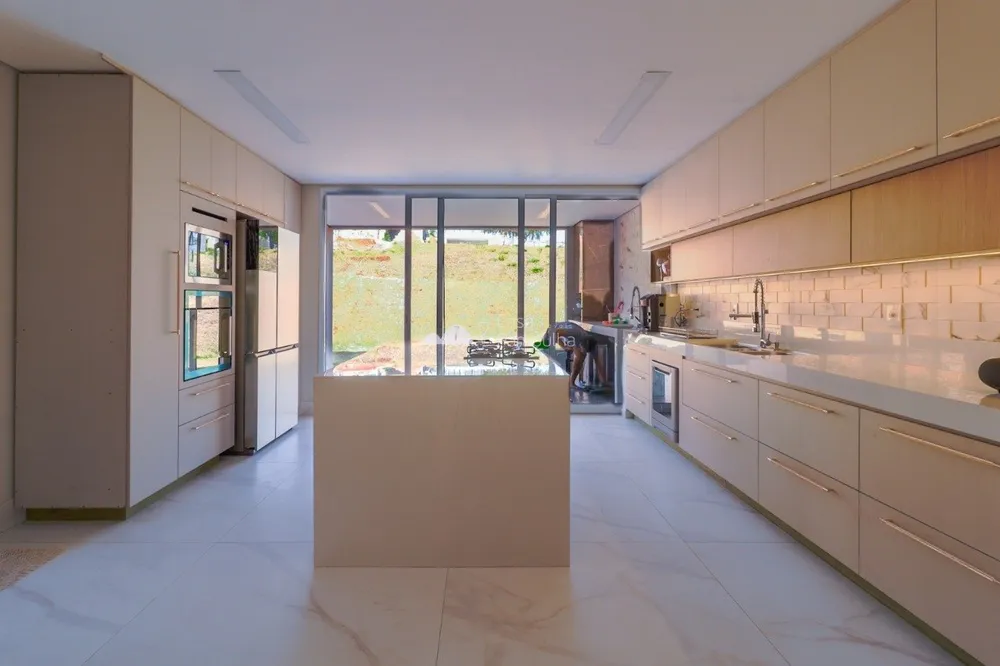 Casa, 4 quartos, 405 m² - Foto 3