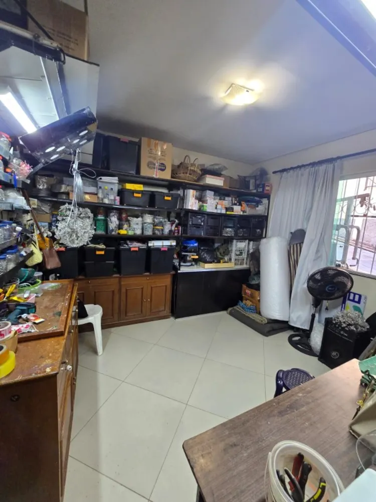 Casa, 3 quartos, 250 m² - Foto 8