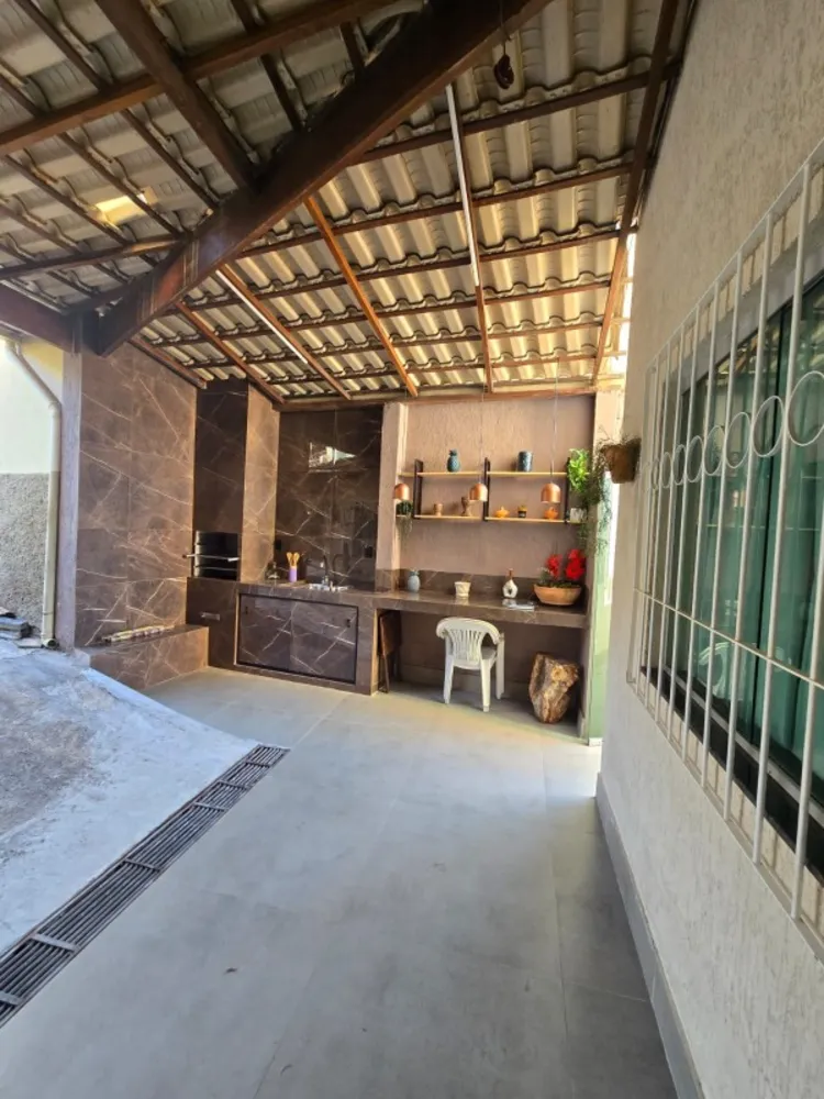 Casa, 3 quartos, 250 m² - Foto 2