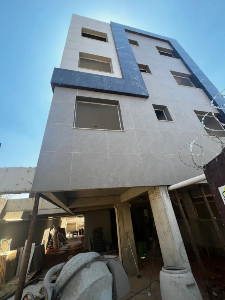 Apartamento, 3 quartos, 18 m² - Foto 1