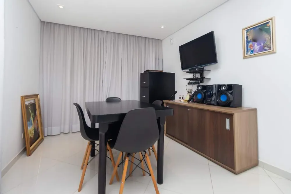 Casa, 4 quartos, 210 m² - Foto 2