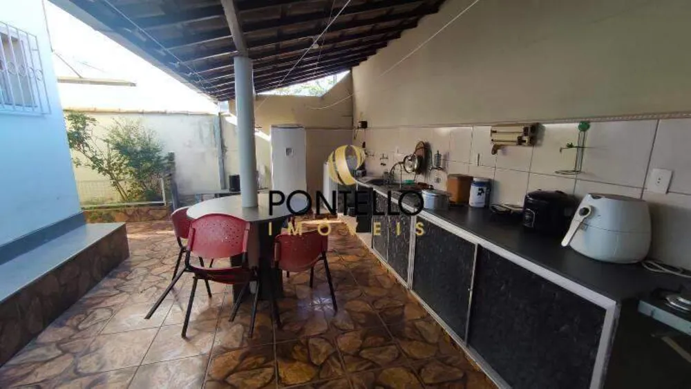 Casa, 3 quartos, 144 m² - Foto 4