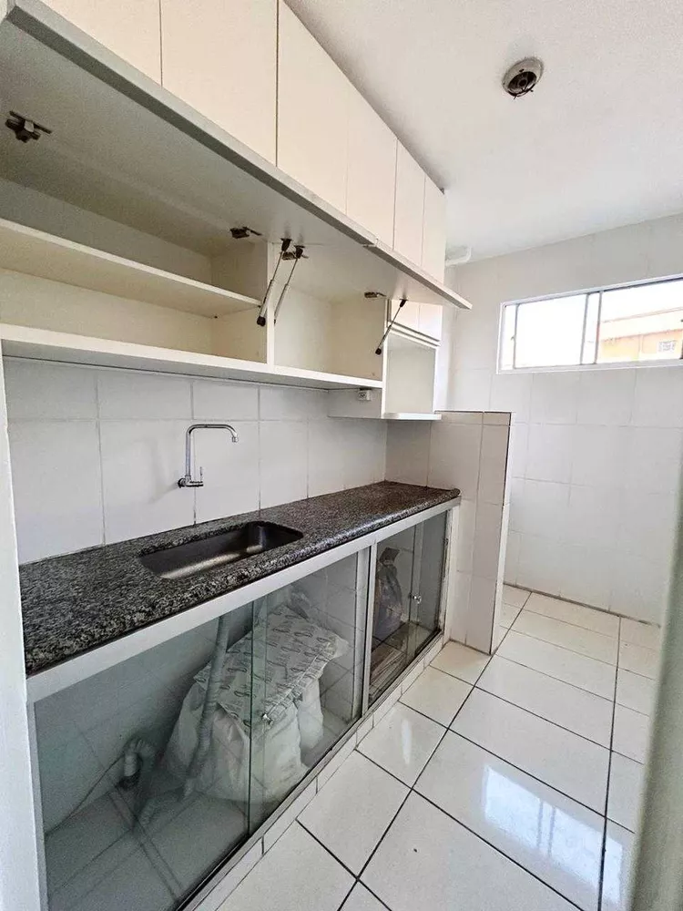 Apartamento à venda com 2 quartos, 42m² - Foto 4