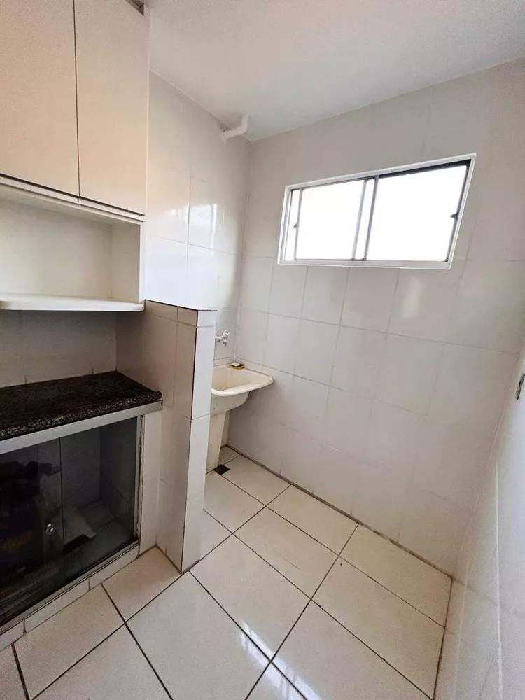 Apartamento à venda com 2 quartos, 42m² - Foto 7