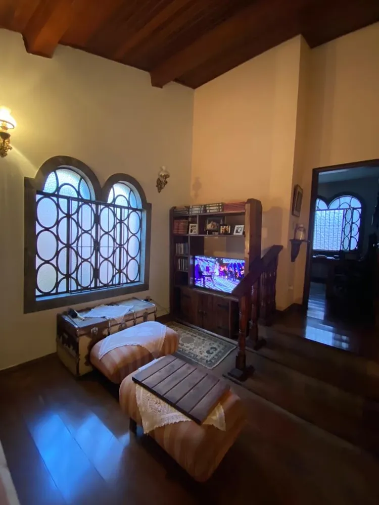 Casa, 4 quartos, 462 m² - Foto 1