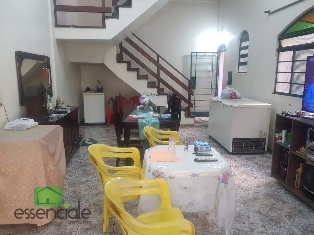 Casa, 3 quartos, 300 m² - Foto 4