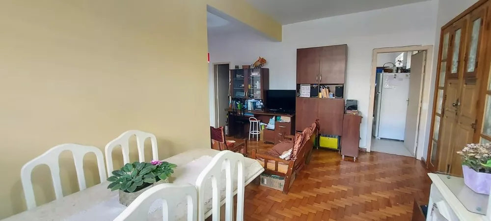 Apartamento à venda com 3 quartos, 90m² - Foto 2