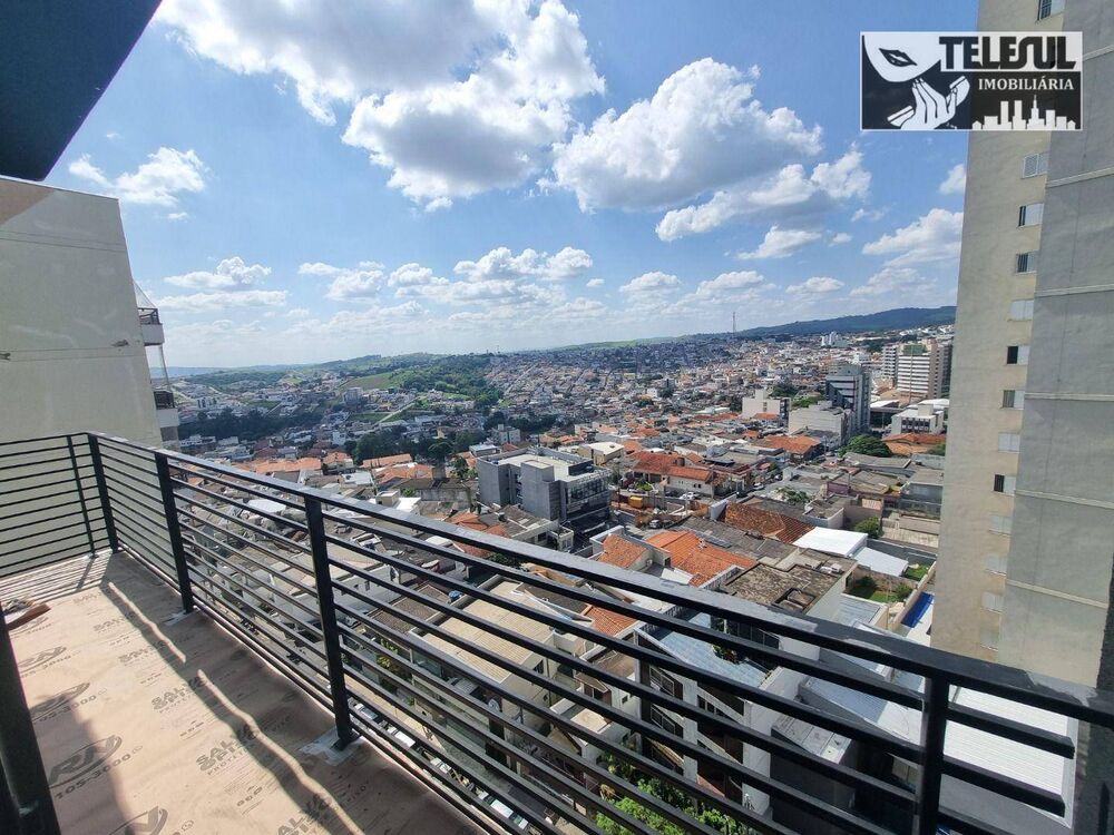 Apartamento à venda com 3 quartos, 192m² - Foto 1