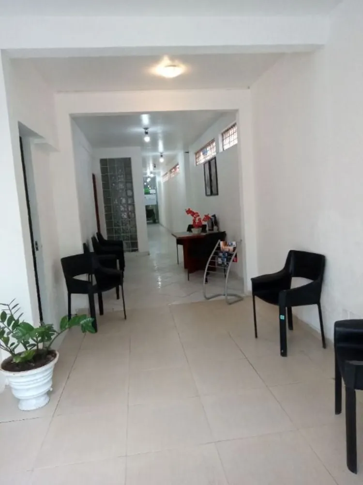 Casa, 3 quartos, 308 m² - Foto 4