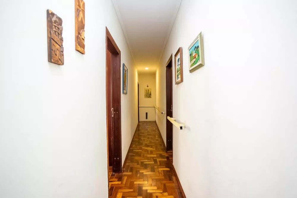 Casa à venda com 4 quartos, 420m² - Foto 11