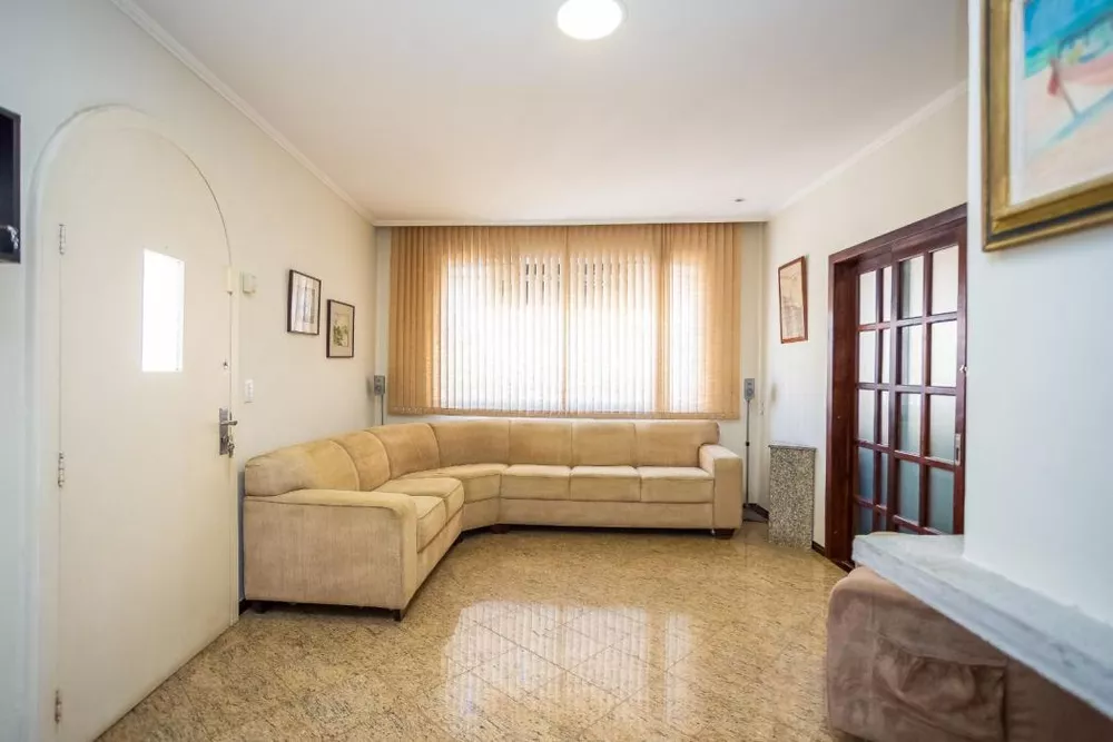 Casa à venda com 4 quartos, 420m² - Foto 4