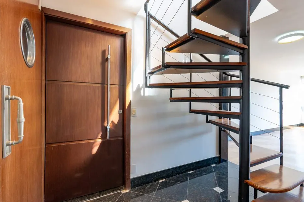 Cobertura, 3 quartos, 236 m² - Foto 4