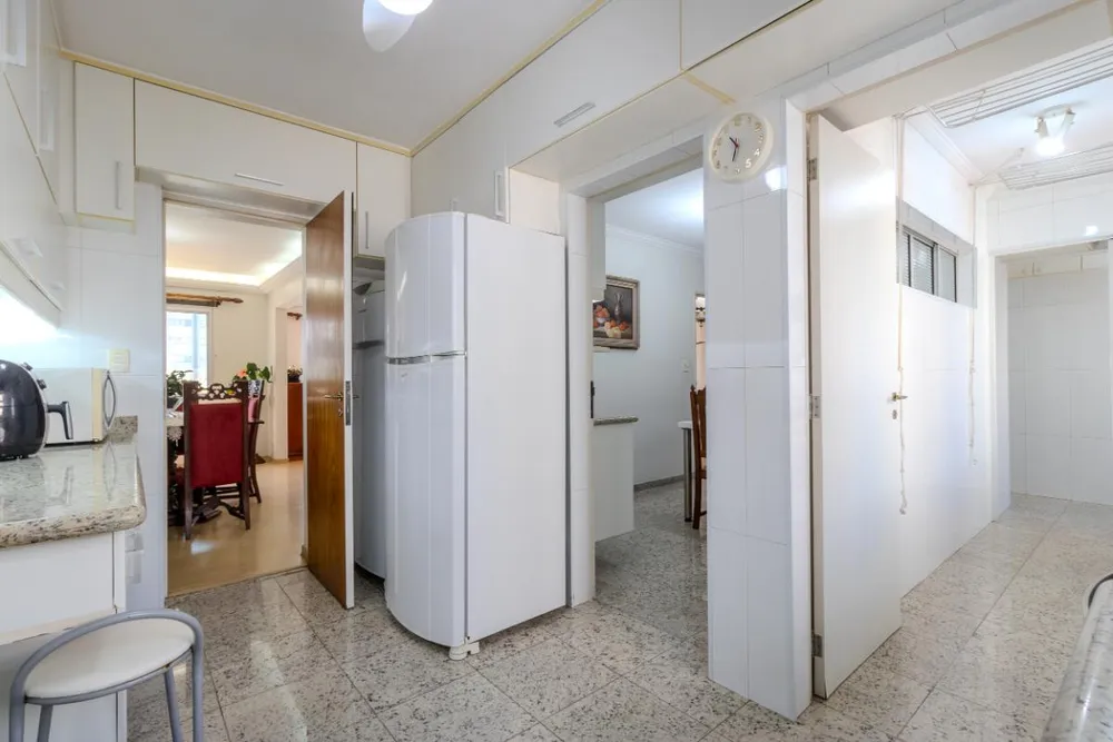 Apartamento, 4 quartos, 230 m² - Foto 10