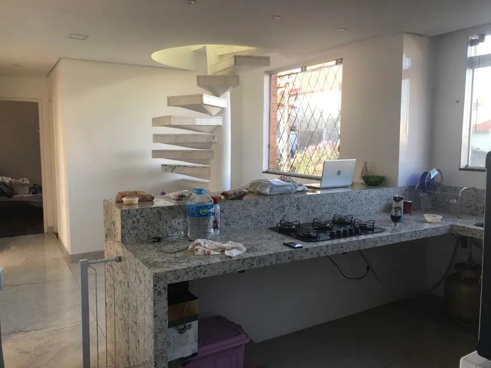 Cobertura, 3 quartos, 200 m² - Foto 1