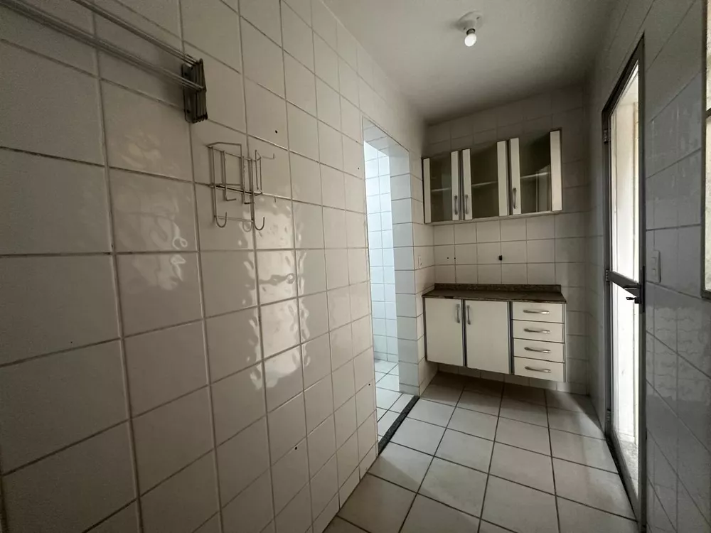 Apartamento à venda com 2 quartos, 108m² - Foto 4