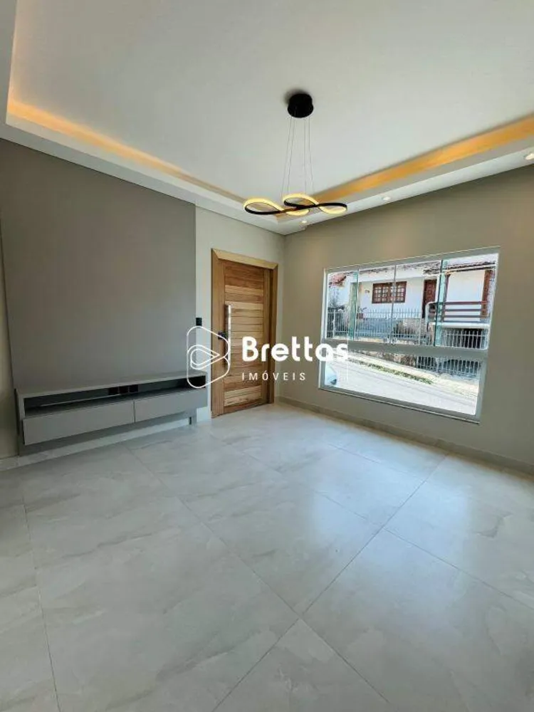 Casa, 3 quartos, 140 m² - Foto 4