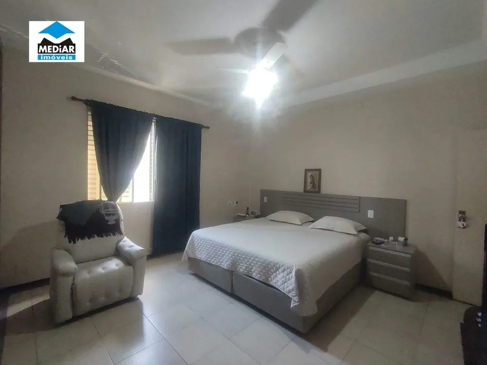 Casa, 3 quartos, 191 m² - Foto 7