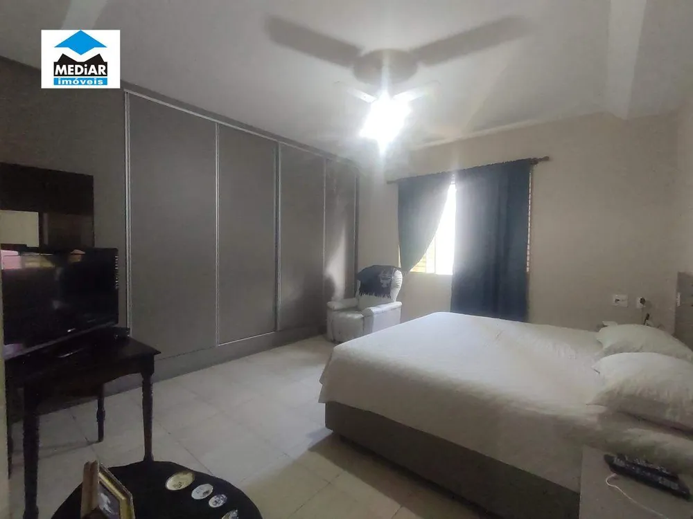 Casa, 3 quartos, 191 m² - Foto 11