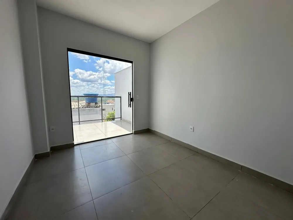 Casa, 3 quartos, 138 m² - Foto 2