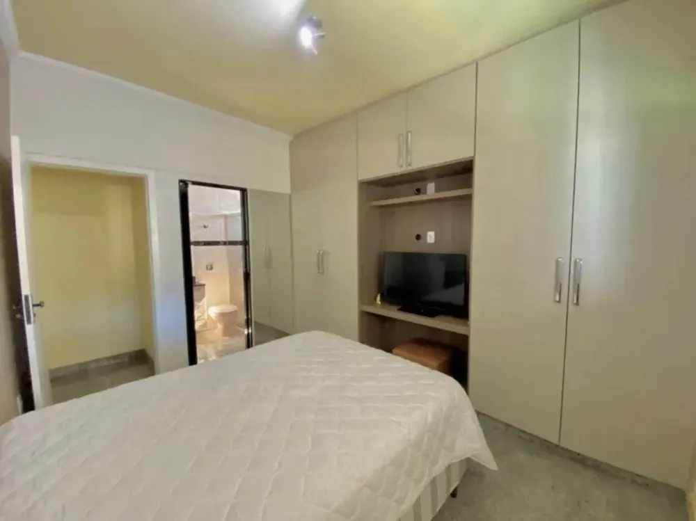 Casa, 4 quartos, 308 m² - Foto 3