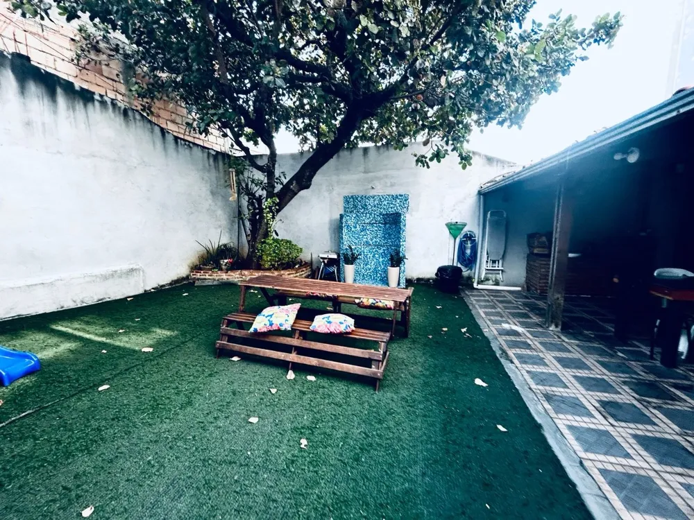 Casa, 3 quartos, 187 m² - Foto 1