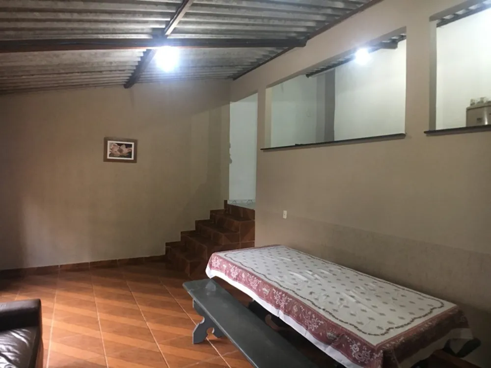 Casa, 3 quartos, 280 m² - Foto 1