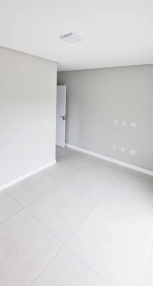 Casa, 3 quartos, 135 m² - Foto 4