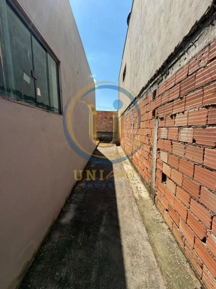 Casa, 2 quartos, 200 m² - Foto 2