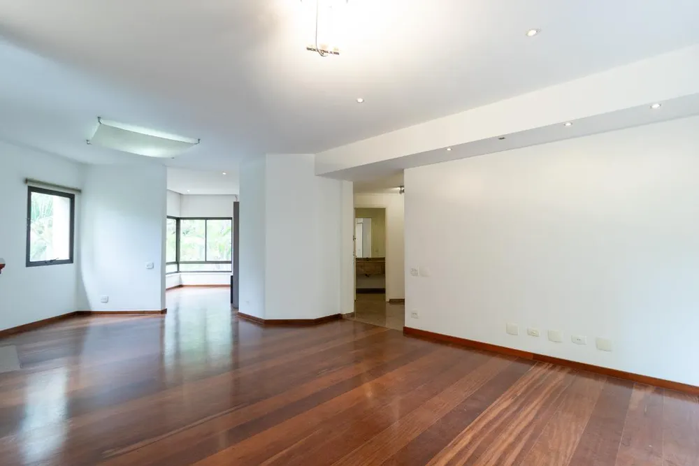 Apartamento, 3 quartos, 197 m² - Foto 1