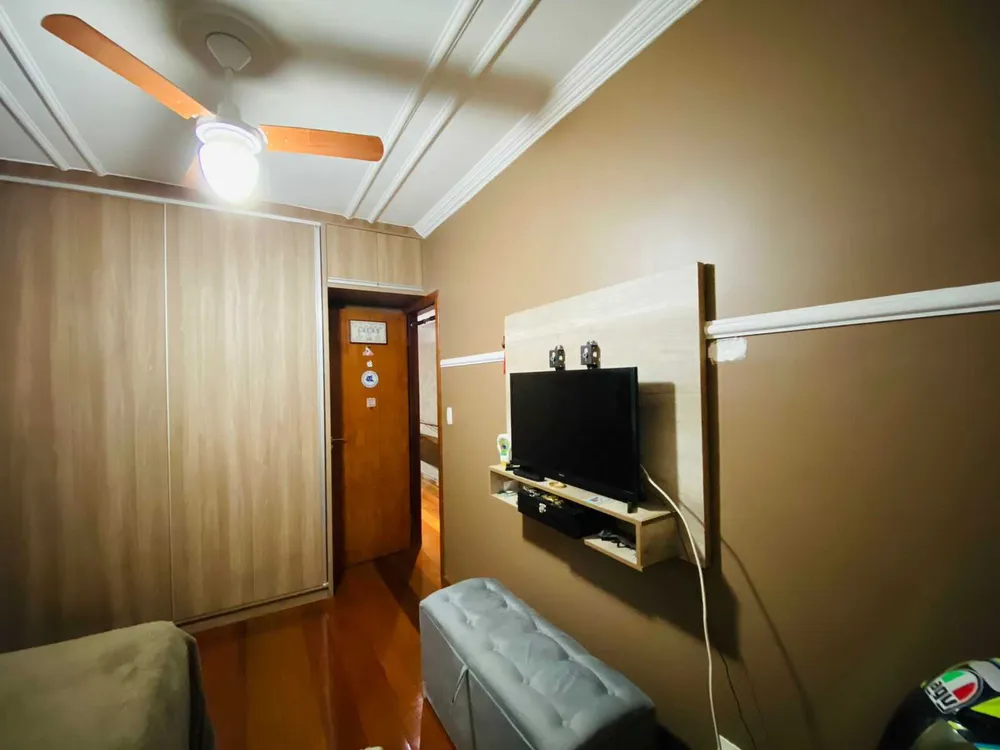 Casa, 3 quartos, 240 m² - Foto 18