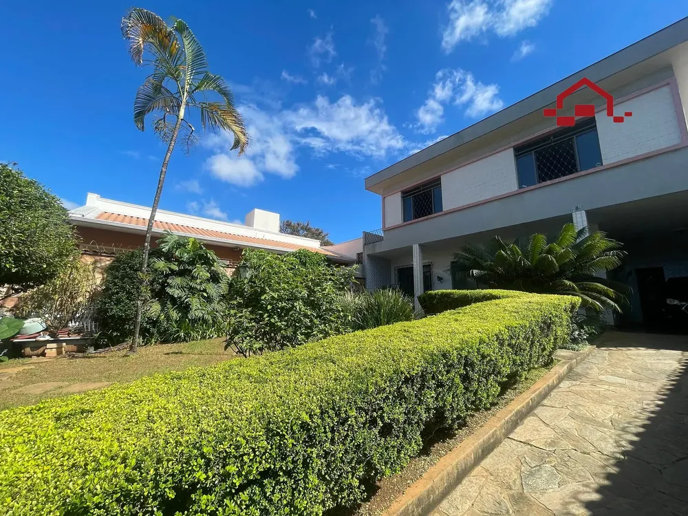 Casa, 4 quartos, 267 m² - Foto 1