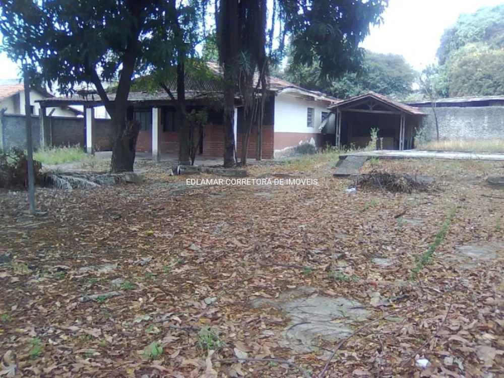Casa, 3 quartos, 1180 m² - Foto 2