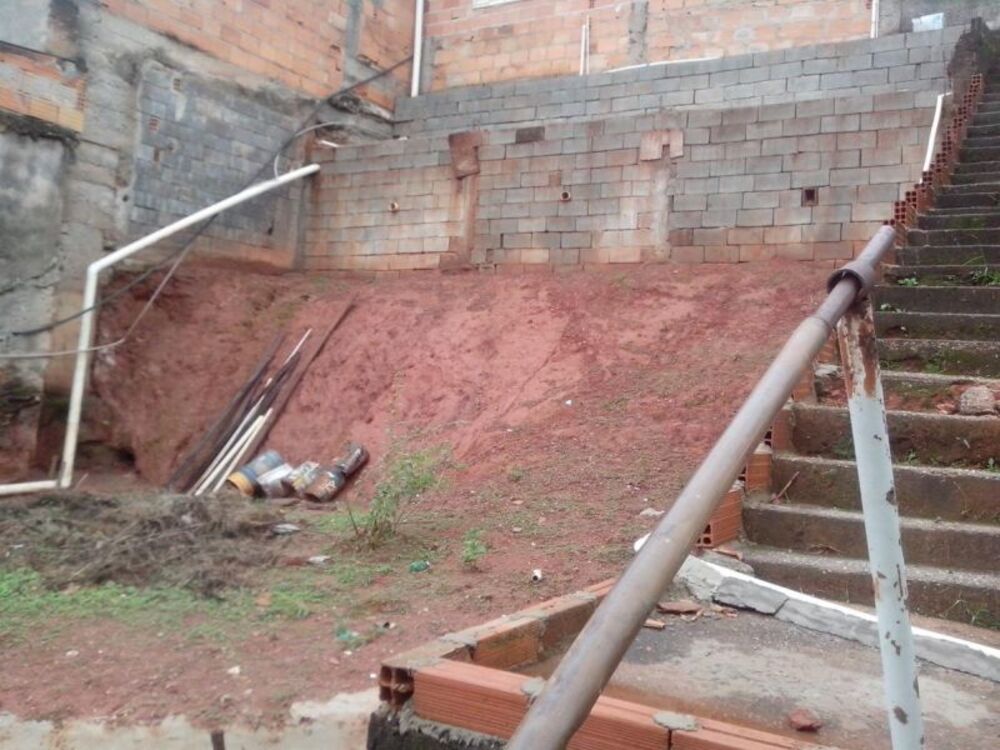 Terreno à venda, 30m² - Foto 1