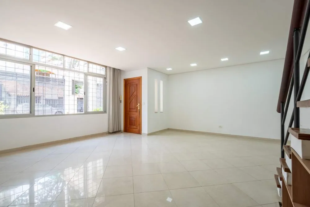 Casa, 3 quartos, 142 m² - Foto 1