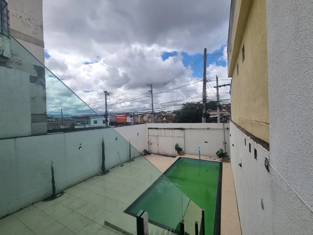 Casa, 3 quartos, 220 m² - Foto 2