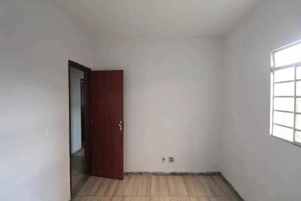 Casa, 4 quartos, 247 m² - Foto 11