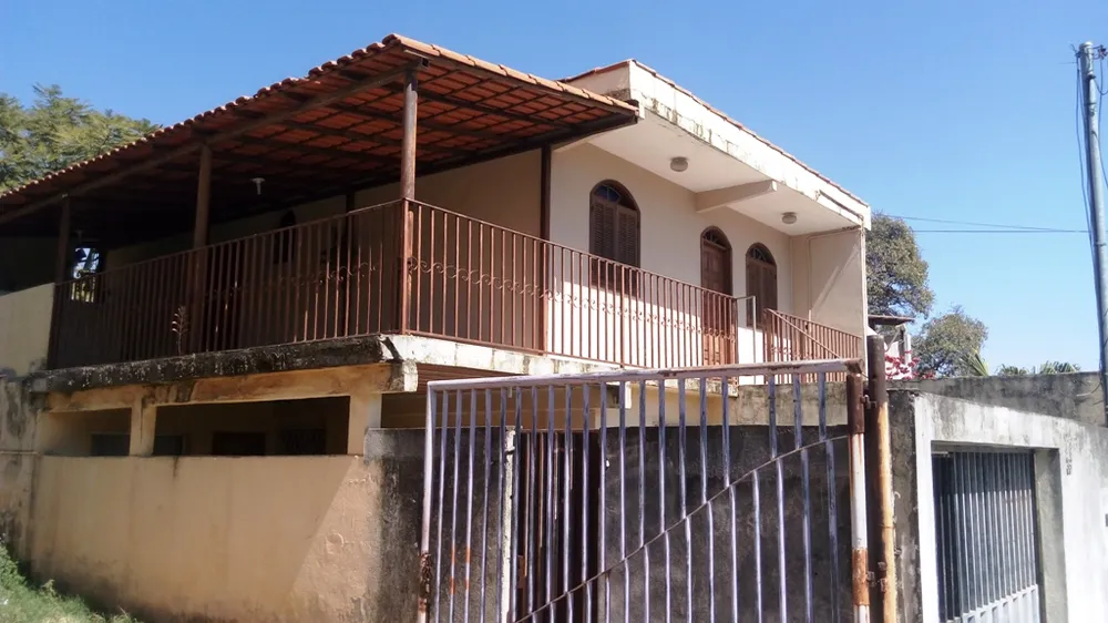 Casa, 7 quartos, 210 m² - Foto 3