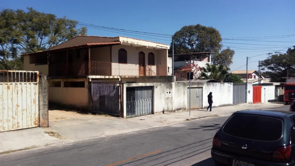 Casa, 7 quartos, 210 m² - Foto 2