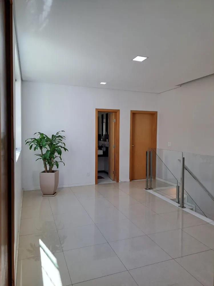 Casa, 3 quartos, 220 m² - Foto 9