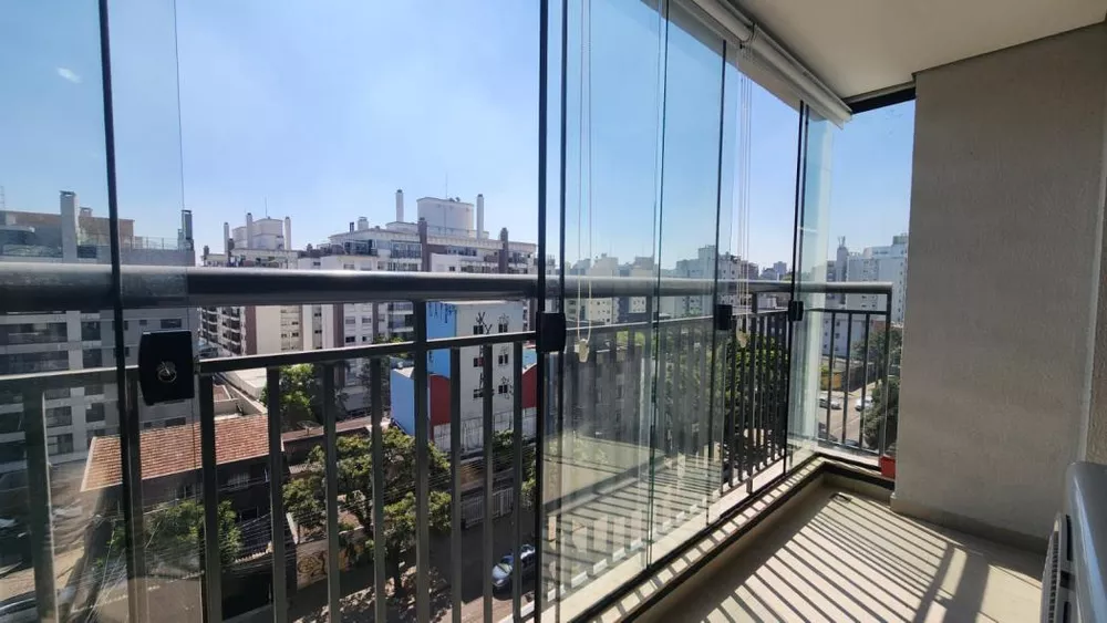 Apartamento para alugar com 2 quartos, 68m² - Foto 12