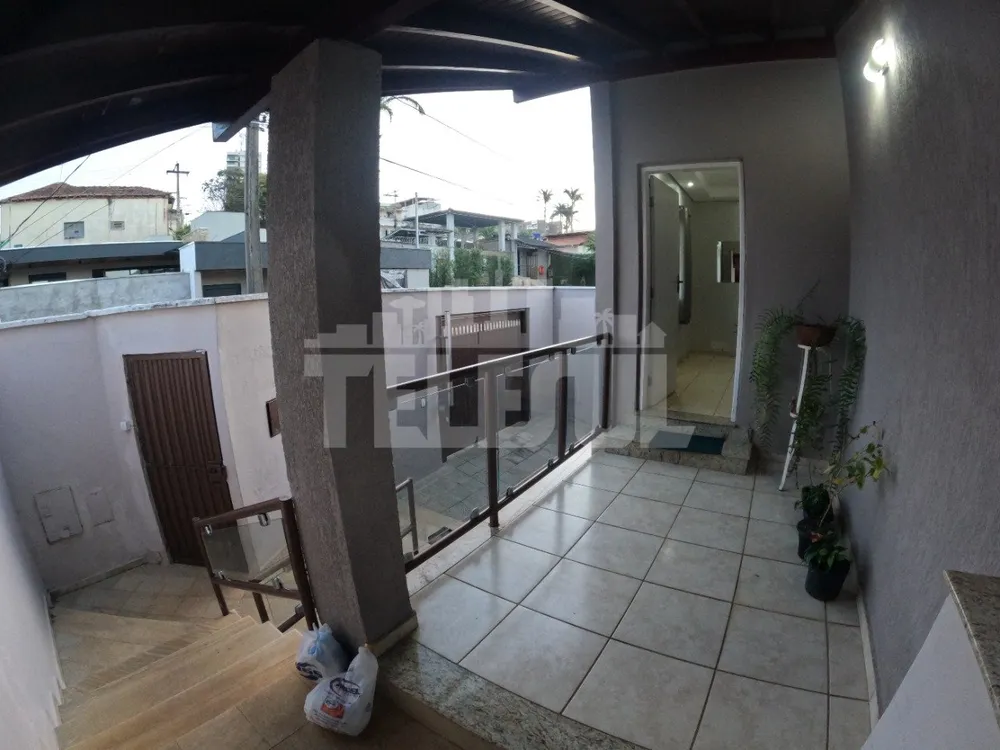 Casa, 3 quartos, 250 m² - Foto 12