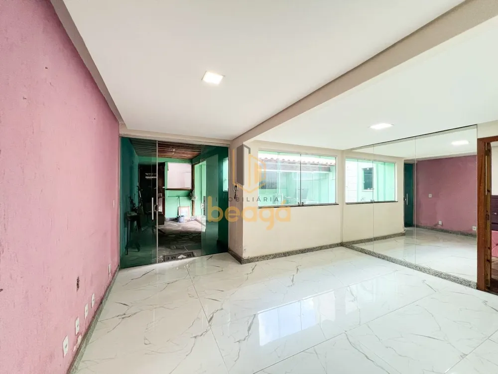 Casa, 3 quartos, 200 m² - Foto 3