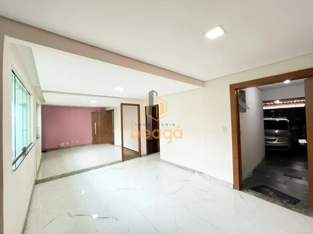 Casa, 3 quartos, 200 m² - Foto 1